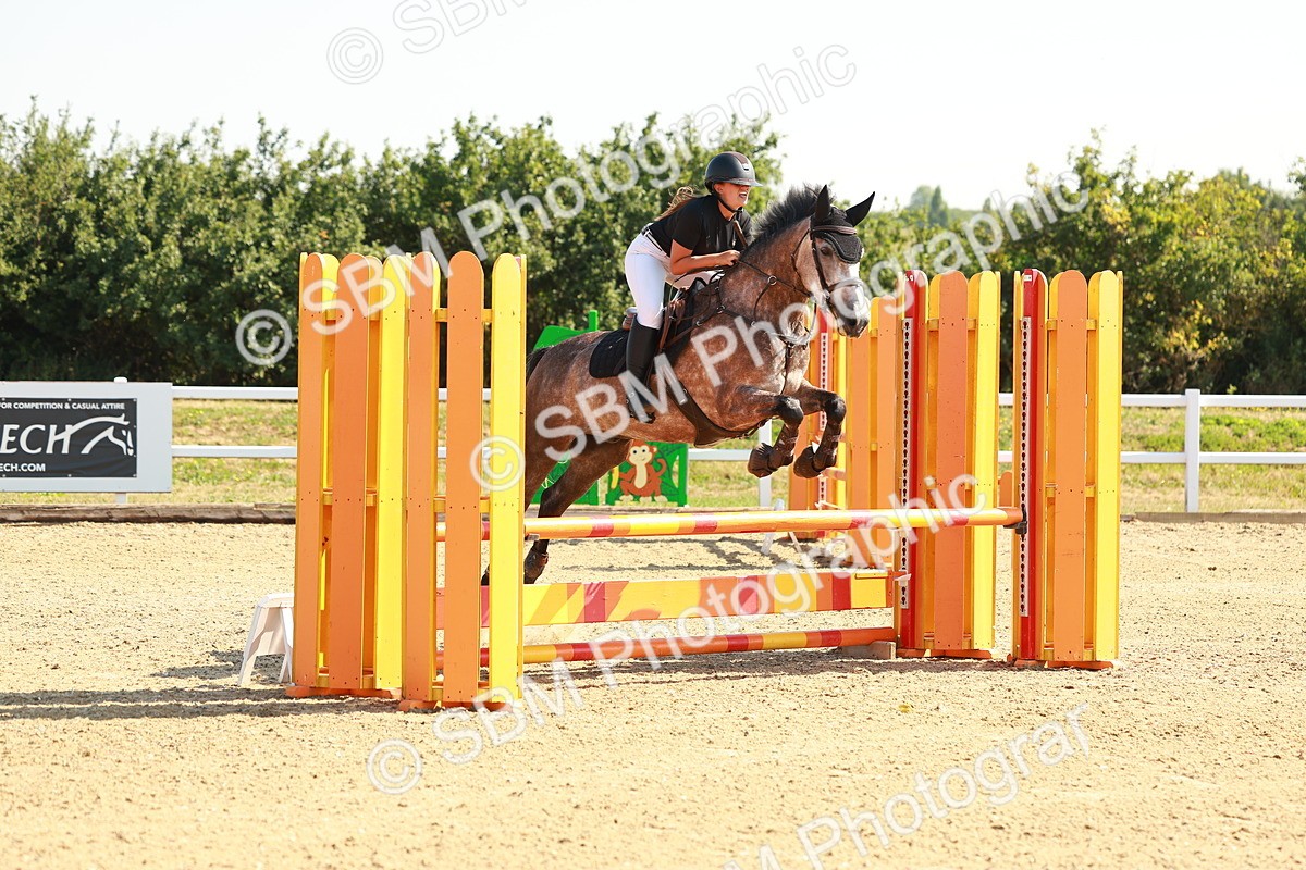 1I0A0107 - Class 1 - Clear Round