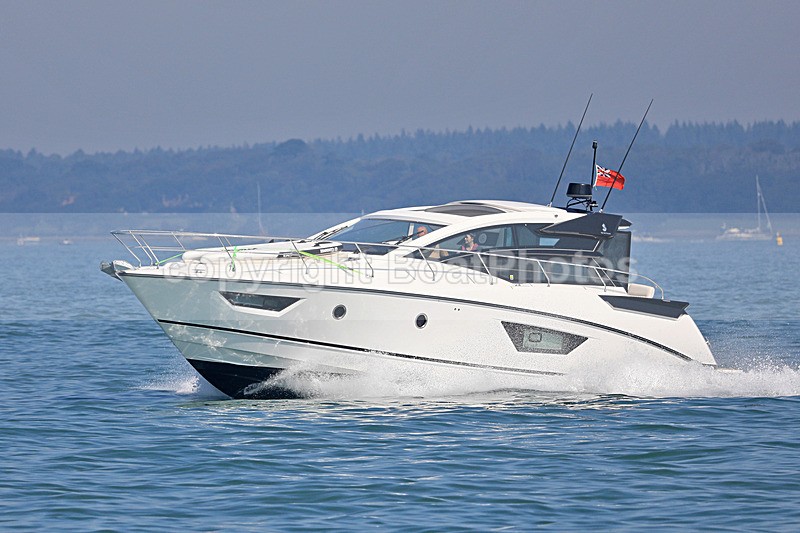190825 HOLLY SHA - BENETEAU 1Y3A1617 - Motorboats - Hardtop