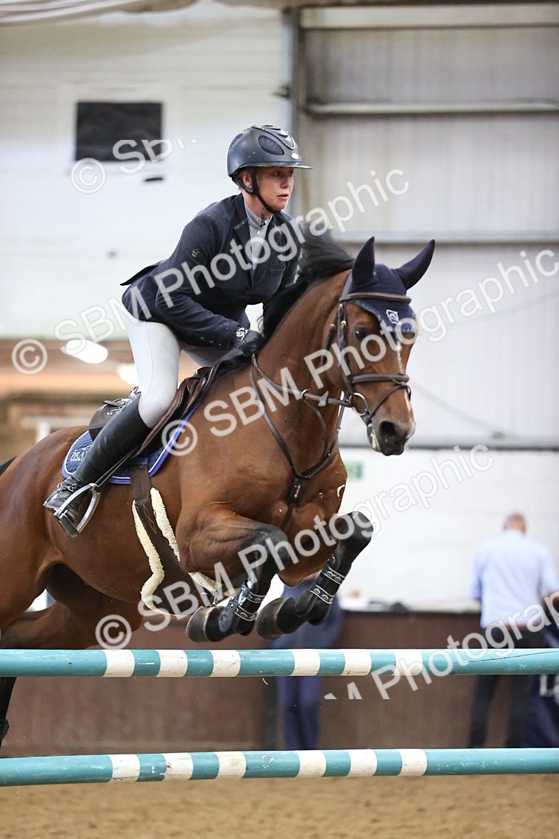 SBM_003712 - Class 12 - Senior Foxhunter 1.20m
