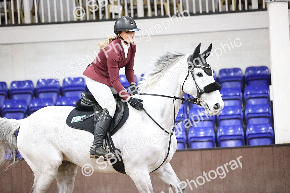 SBM_002909 - Class 10 - Senior Newcomers - 1.10m