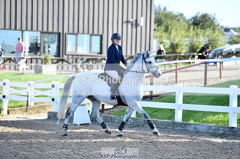 240913A-090606-02843 - Cls 20 Snr British Novice and 90cm Open