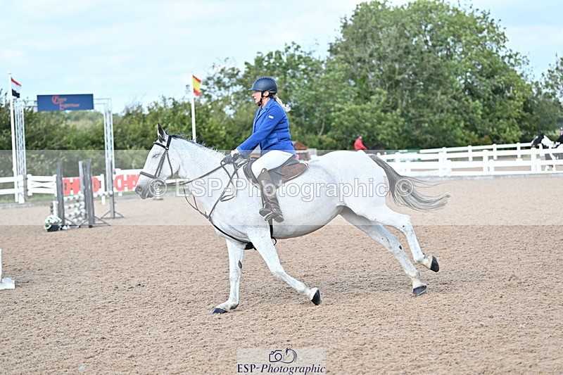 241004A-115256-01713 - Fri 08 85cm Amateur Quals