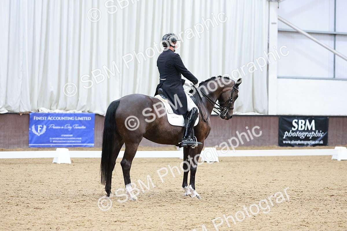 SBM_016687 - Class 5 - FEI INT II - 17.24-18.20