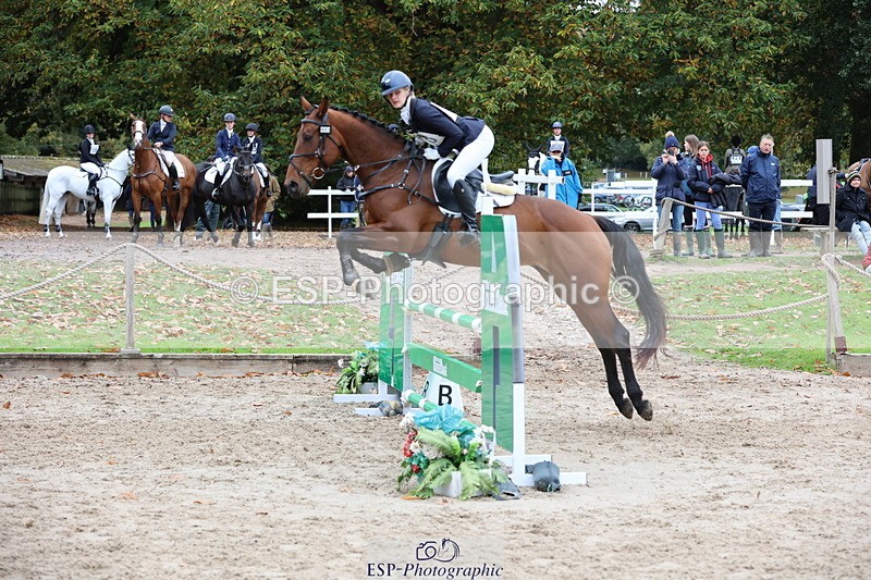 251026A-134853-26080 - F-483-Bella.Moore