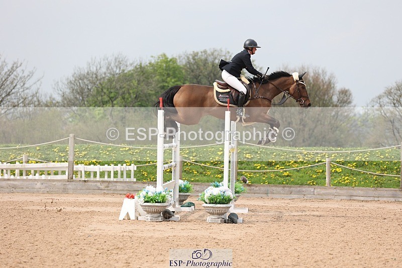 250424-115054-05087 - Cls 1 - 2 Star Small Tour