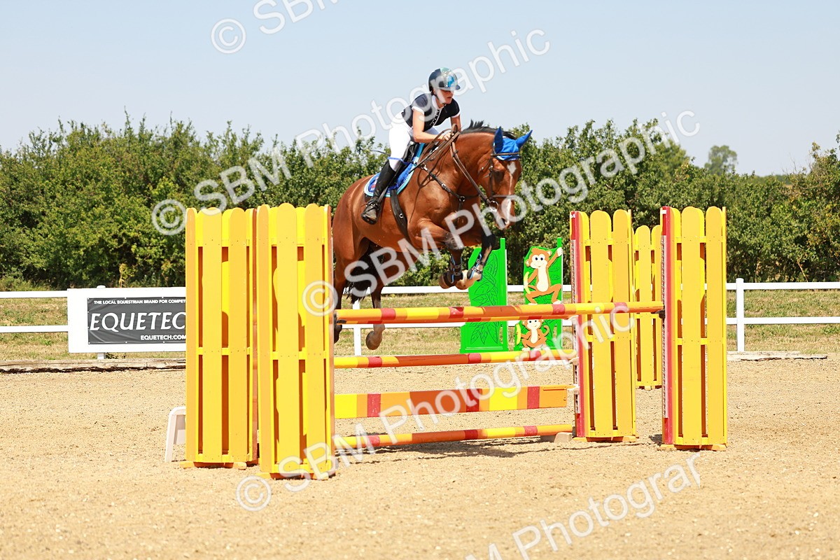 SBM_002093 - Class 5 - Senior Foxhunter - 1.20m