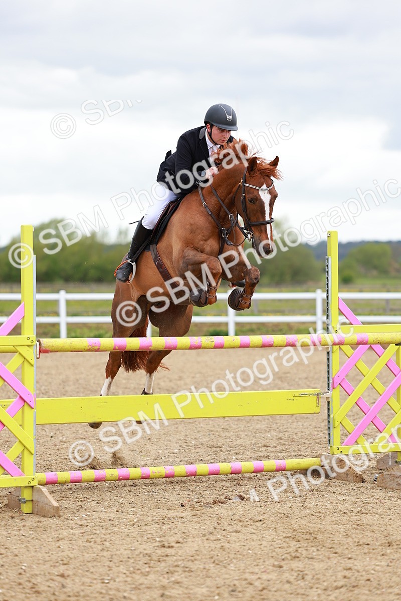 SBM_002624 - Class 11 - Senior Foxhunter - 1.20m