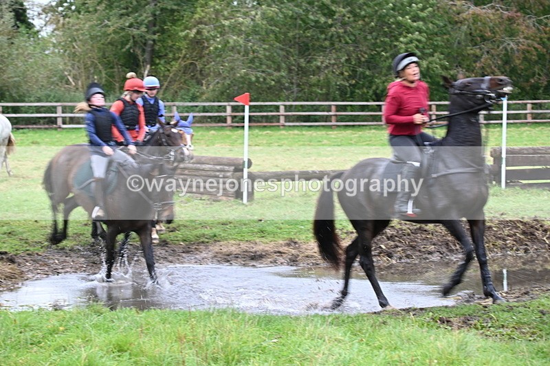 WJ6_6713 - Time at Photographer 13:06 to 13:23