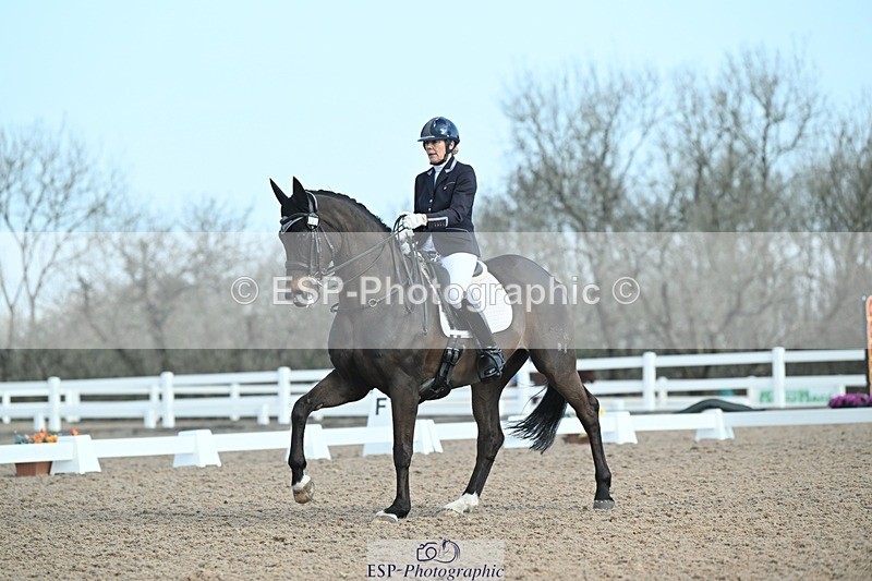 250403-082444-00366 - 018-Louise.Davison-Quamperfect