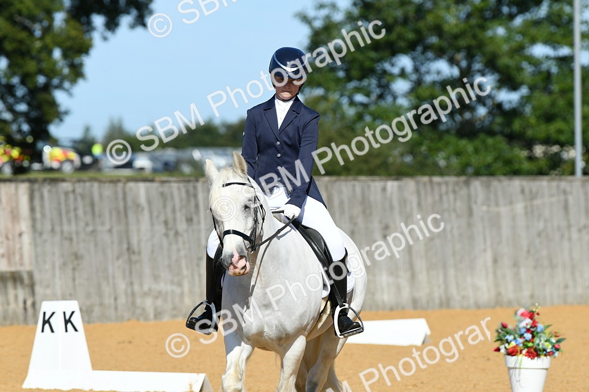 SBM_18099 - D4 - Small Tour Championship - Intro B