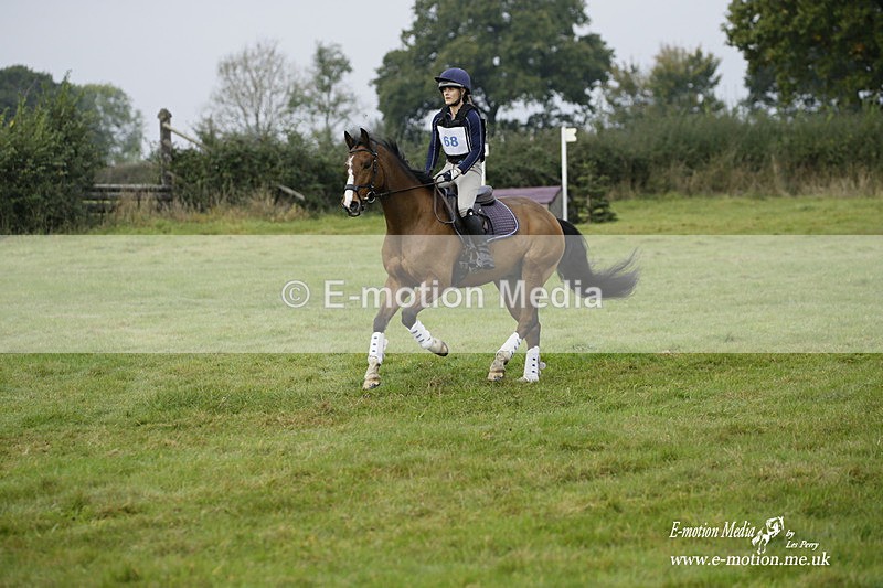  WWHT 171021 0985 - Open Novice (0.80m)  17/10/21