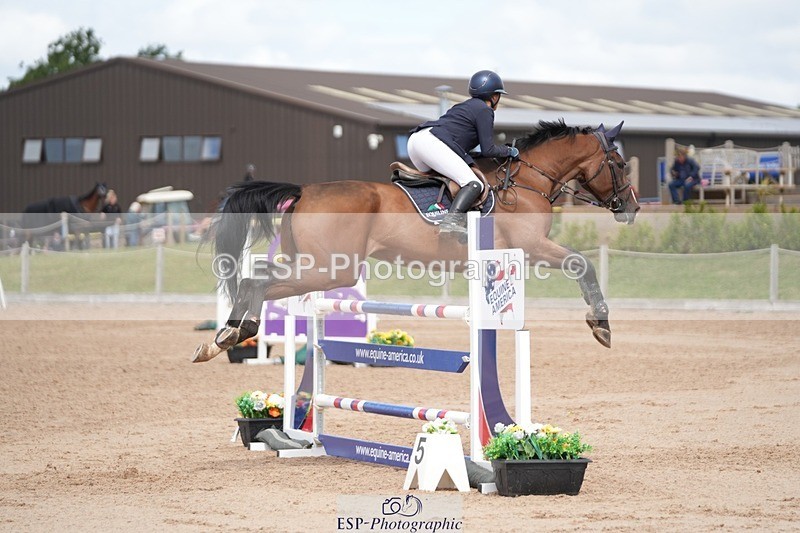 250801-113308-04943 - Cls 14 Snr Fox 1st Rnd