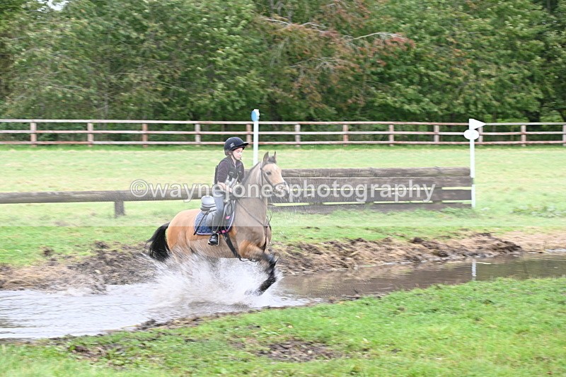 WJ6_7006 - Time at Photographer 13:06 to 13:23