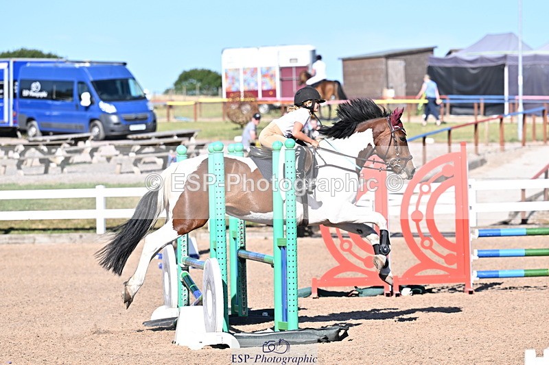 250708A-174916-00357 - 80cm Classes