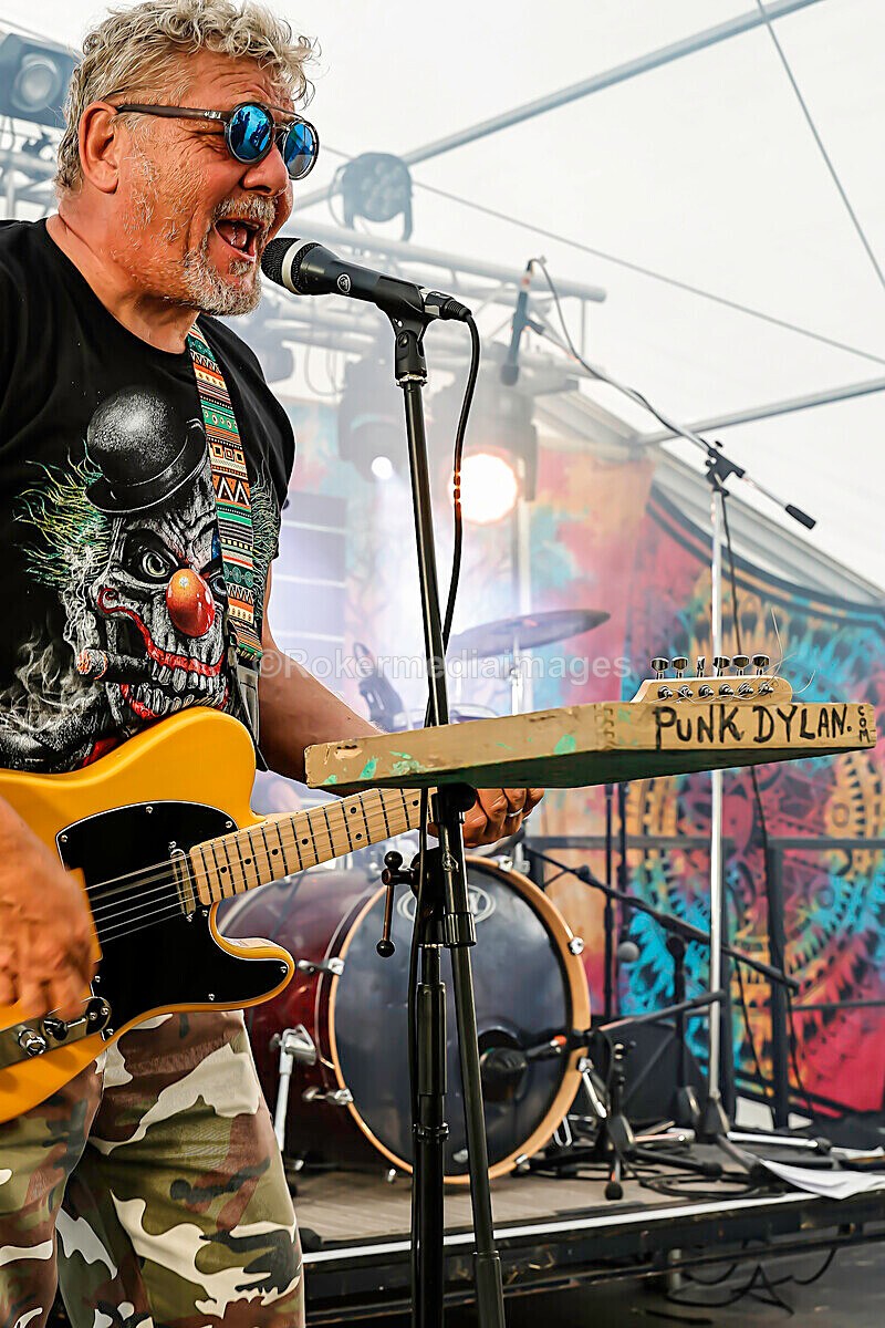 Sunday-239 - MINETY 2025