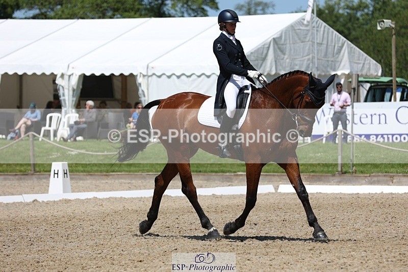 230526-123844-06220 - 161-HEADS_UP-Jemima_Howden-WEDTrotUp+DR