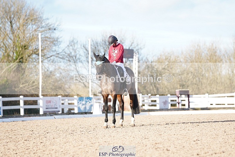 241214-150104-02069 - 132-Alys.Matravers-VORVASHILL.VERTIGO