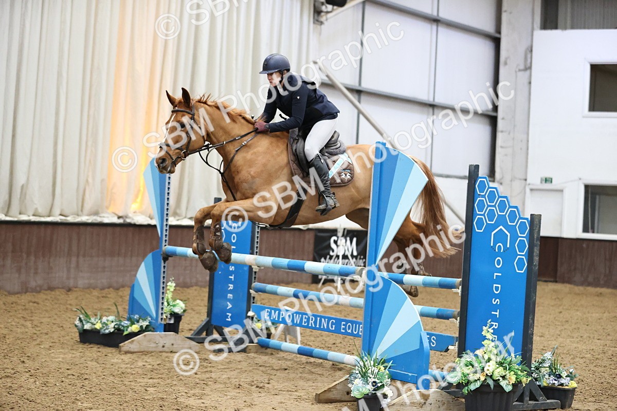 SBM_005409 - Class 17 - Senior Newcomers 1.10m