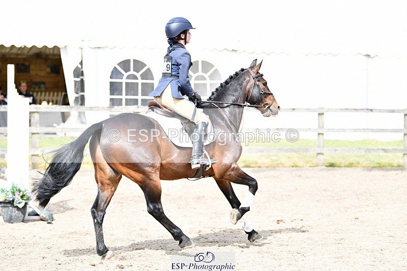 240825X-150627-35847 - 80cm SJ 14.00 to 15.55