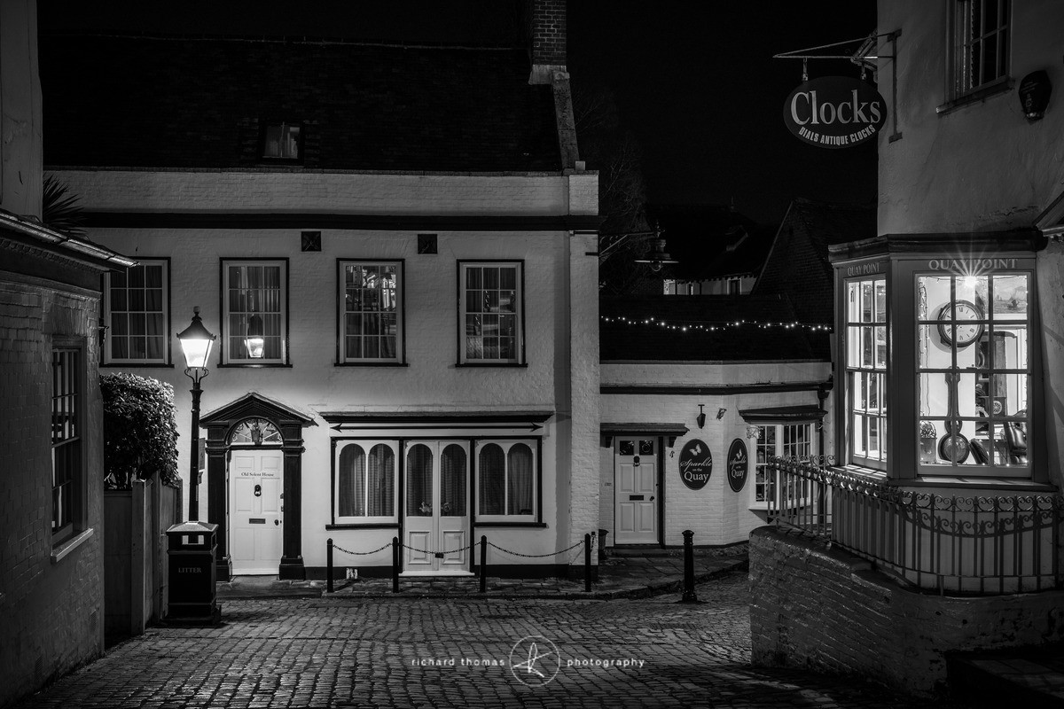 Lymington street corner at night