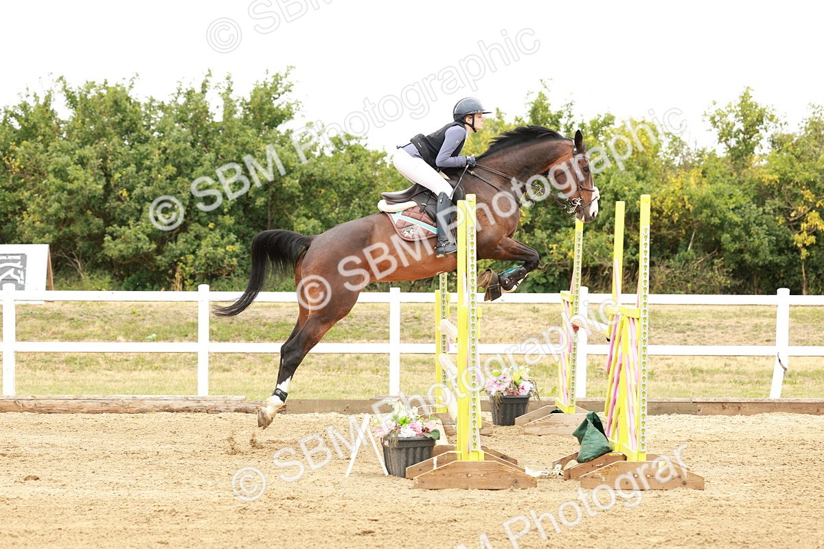 SBM_016681 - Class 20 - Senior Newcomers - 1.10m