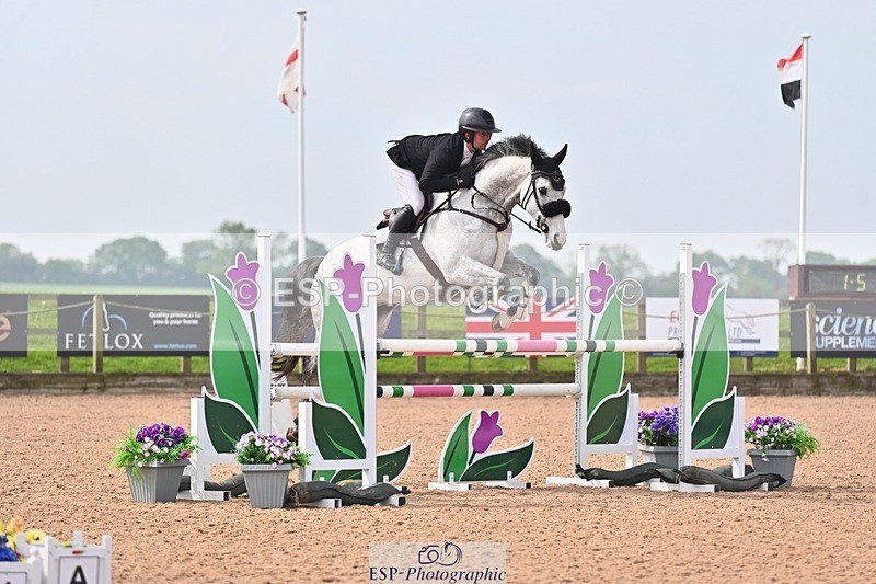 260509-104219-01648 - Cls 26a Snr Foxhunter