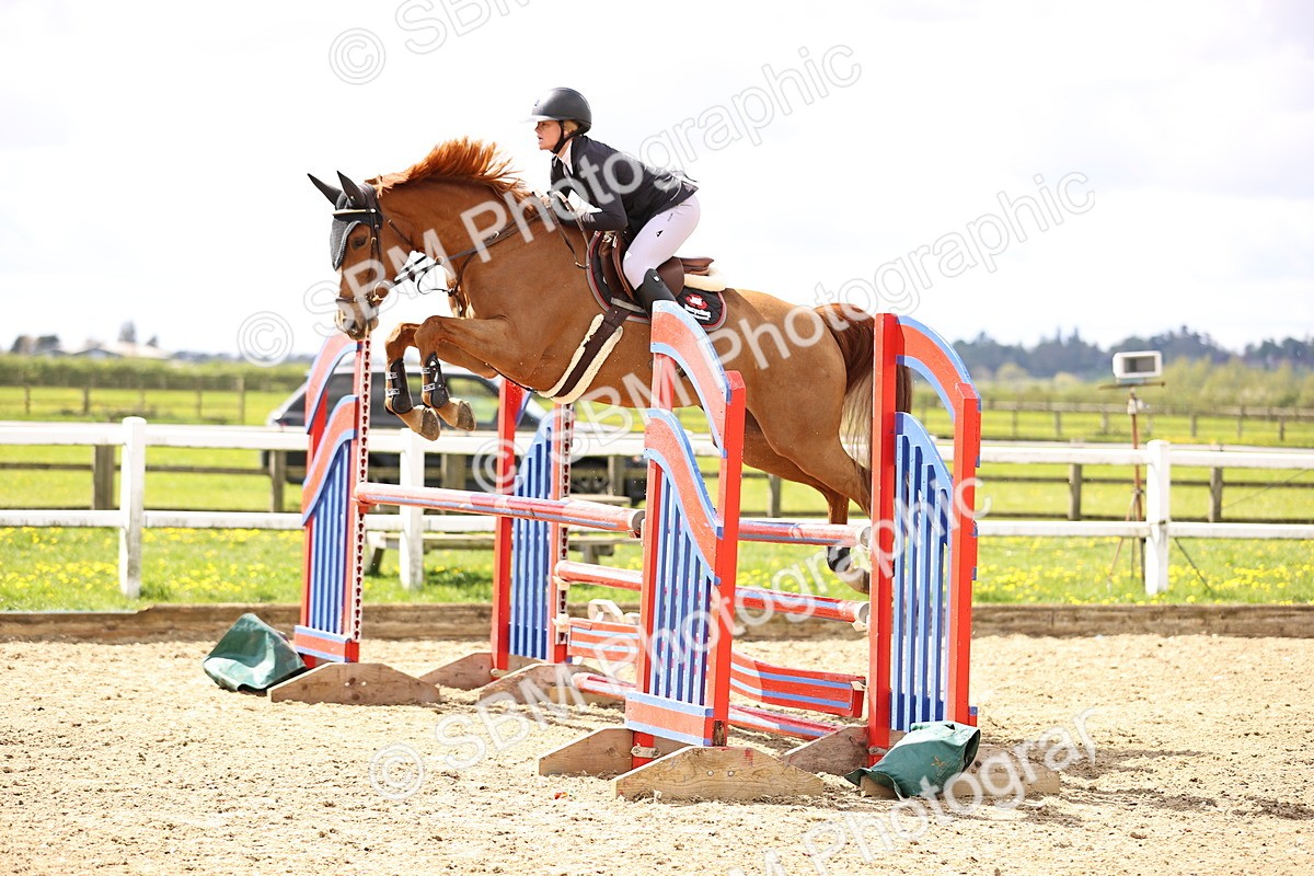 SBM_003776 - Class 16 - Senior Discovery - 1.00m