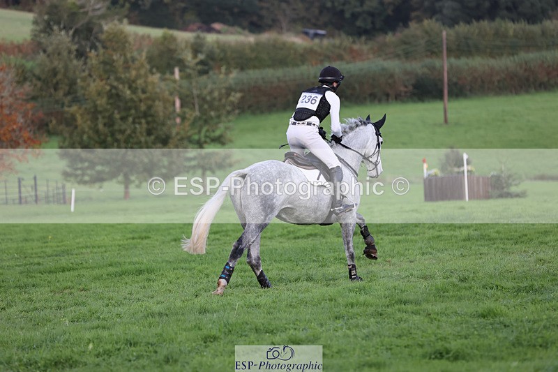 241025-155430-10667 - 236-Musa.Hussain-LIQUID.LUCK