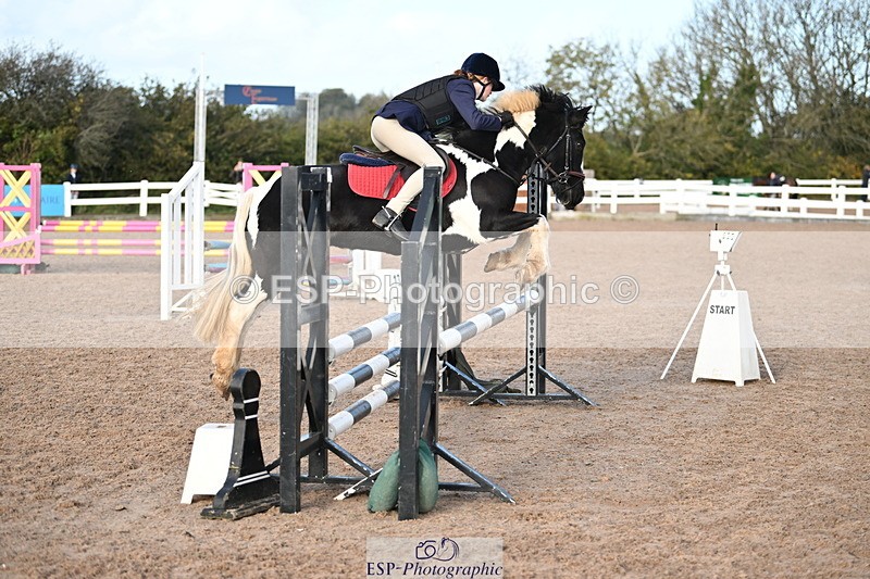 241026A-111037-00318 - SAT Cls 5 Pony British Novice and 80cm