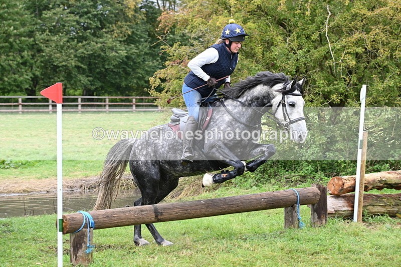 WJ6_5627 - Time at Photographer 12:31 to 12:40