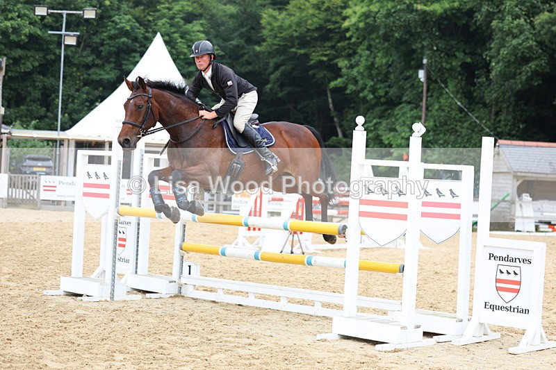 3E7A6170 - Class 7: Senior 1.05m