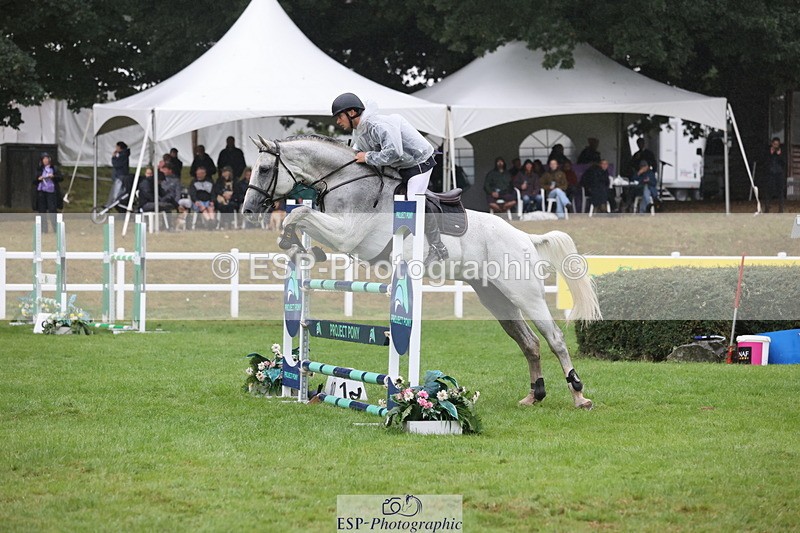 250830A-135244-06821 - Cls 16 Snr Newcomers and 1.10m Open