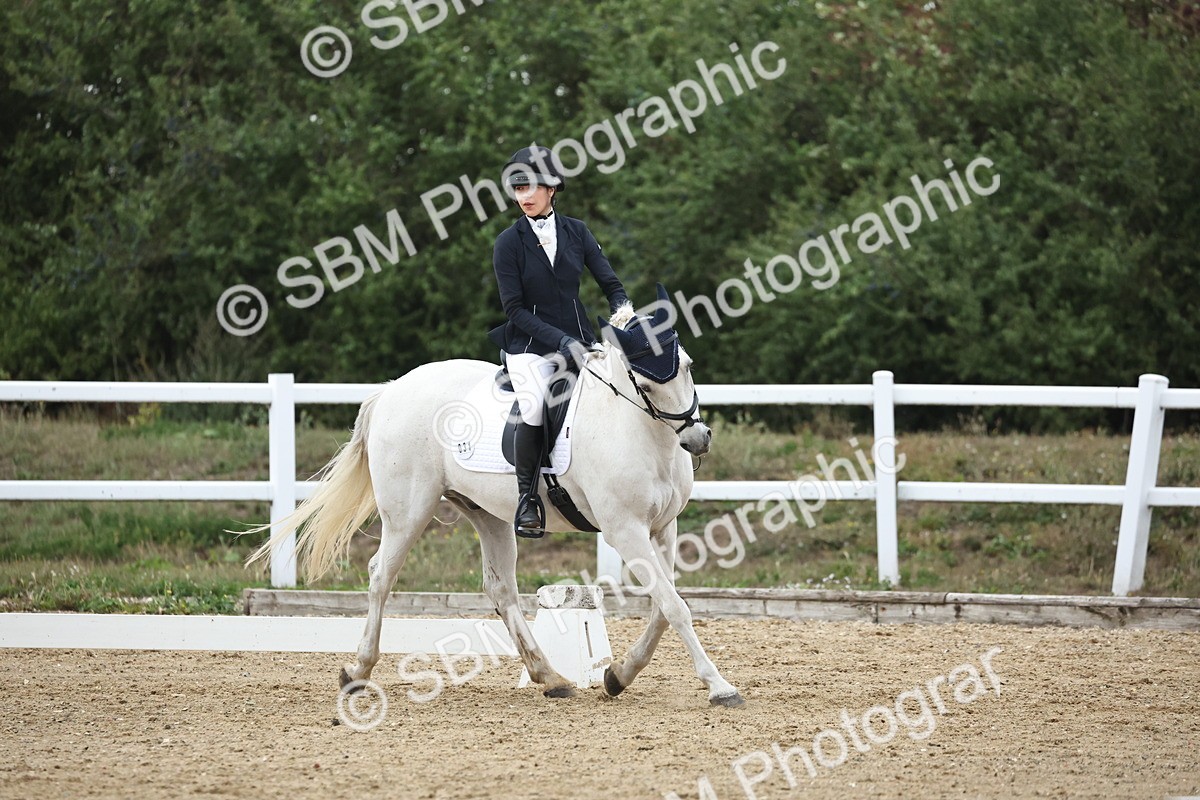 SBM_004235 - Class 8 - Novice 3 Champs