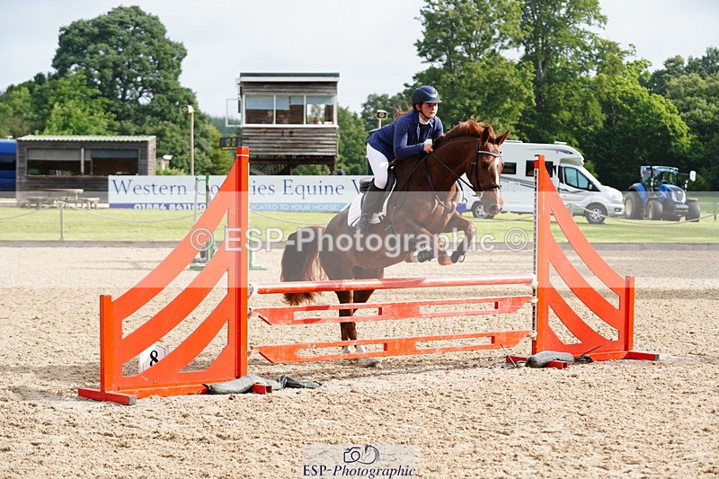 250613A-083646-00976 - Cls 8 85cm Schooling Round