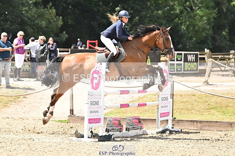 250706A-124729-18848 - Cls 48 Snr 1.05m Grand Prix