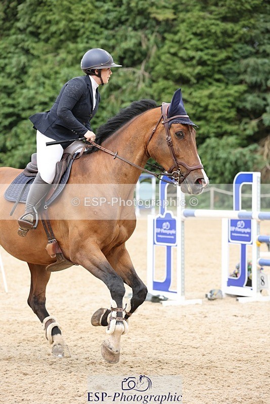 240711-153104-28968 - Cls 124 Foxhunter