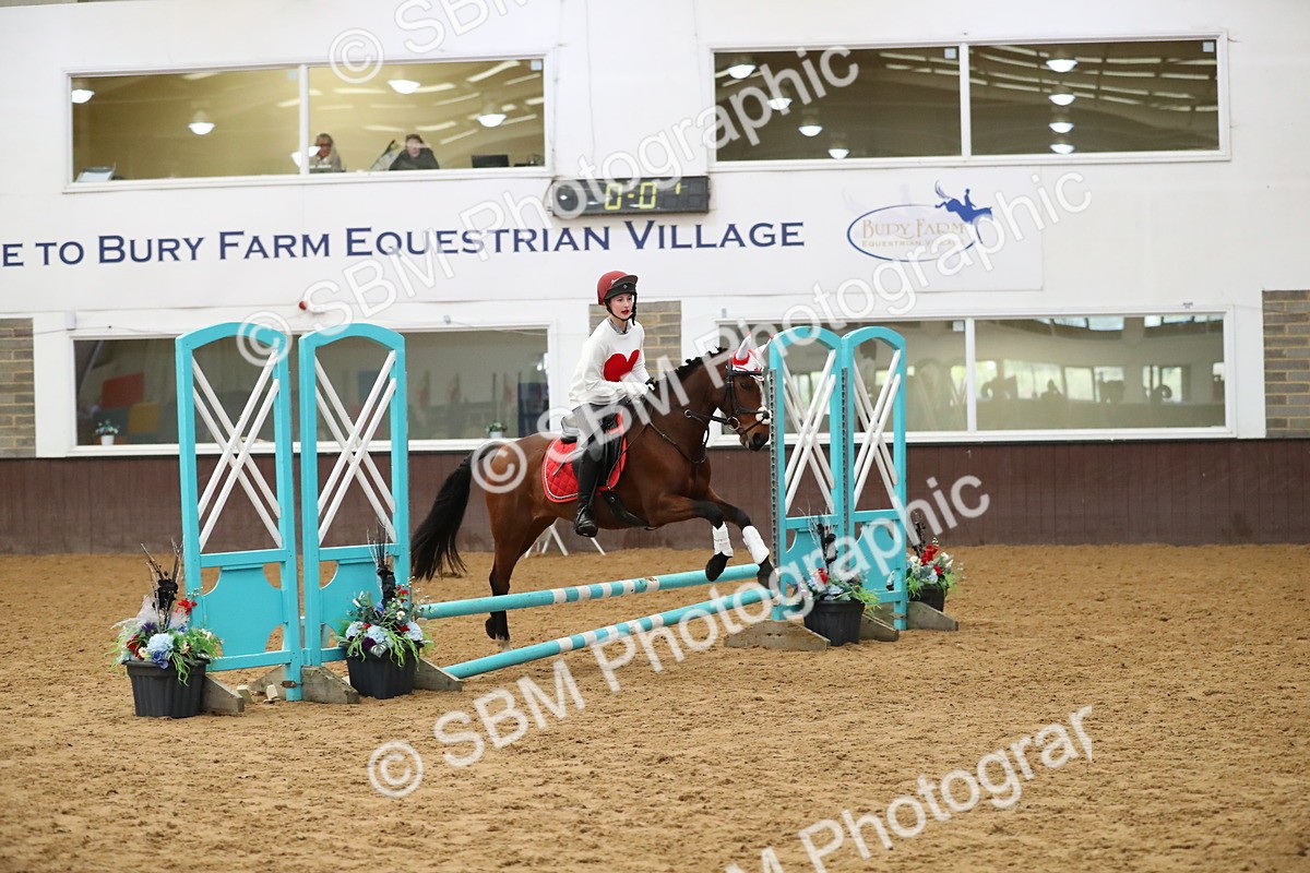 SBM_001827 - Class 3 - Horse & Hound