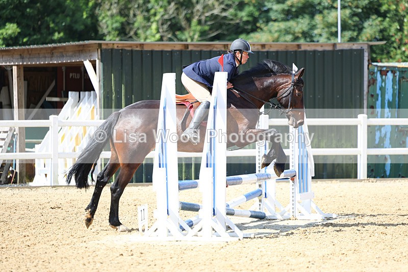 3E7A2677 - Class 2: 70cm Juniors and Seniors