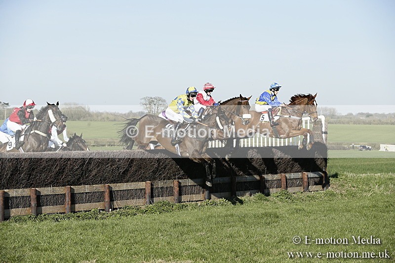 PtP 250317 455 - V.W.H. Hunt Point-to-Point Siddington 25/03/17