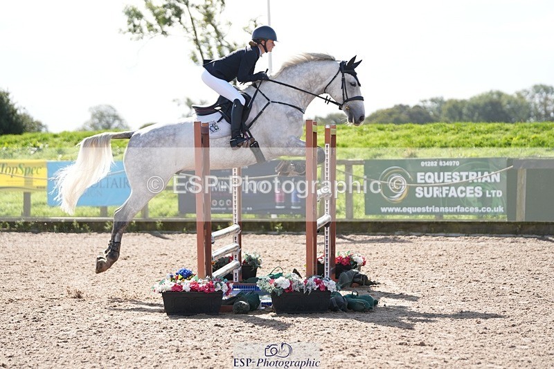 250913-103946-06213 - Cls 14 Snr Newcomers