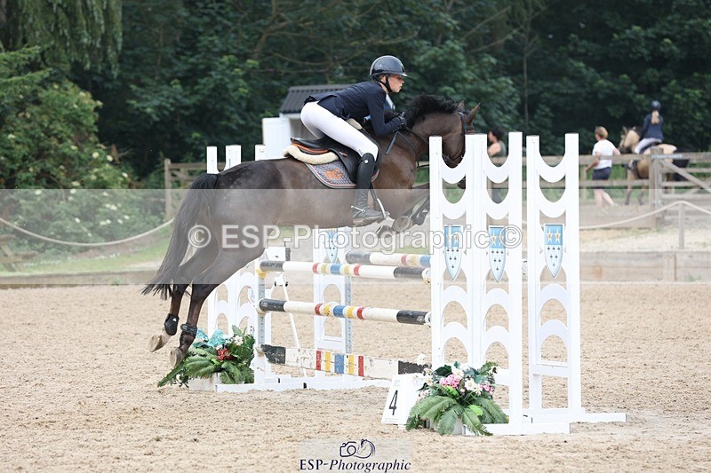 230618-095720-09857 - Cls 19 Pony Intro 1m