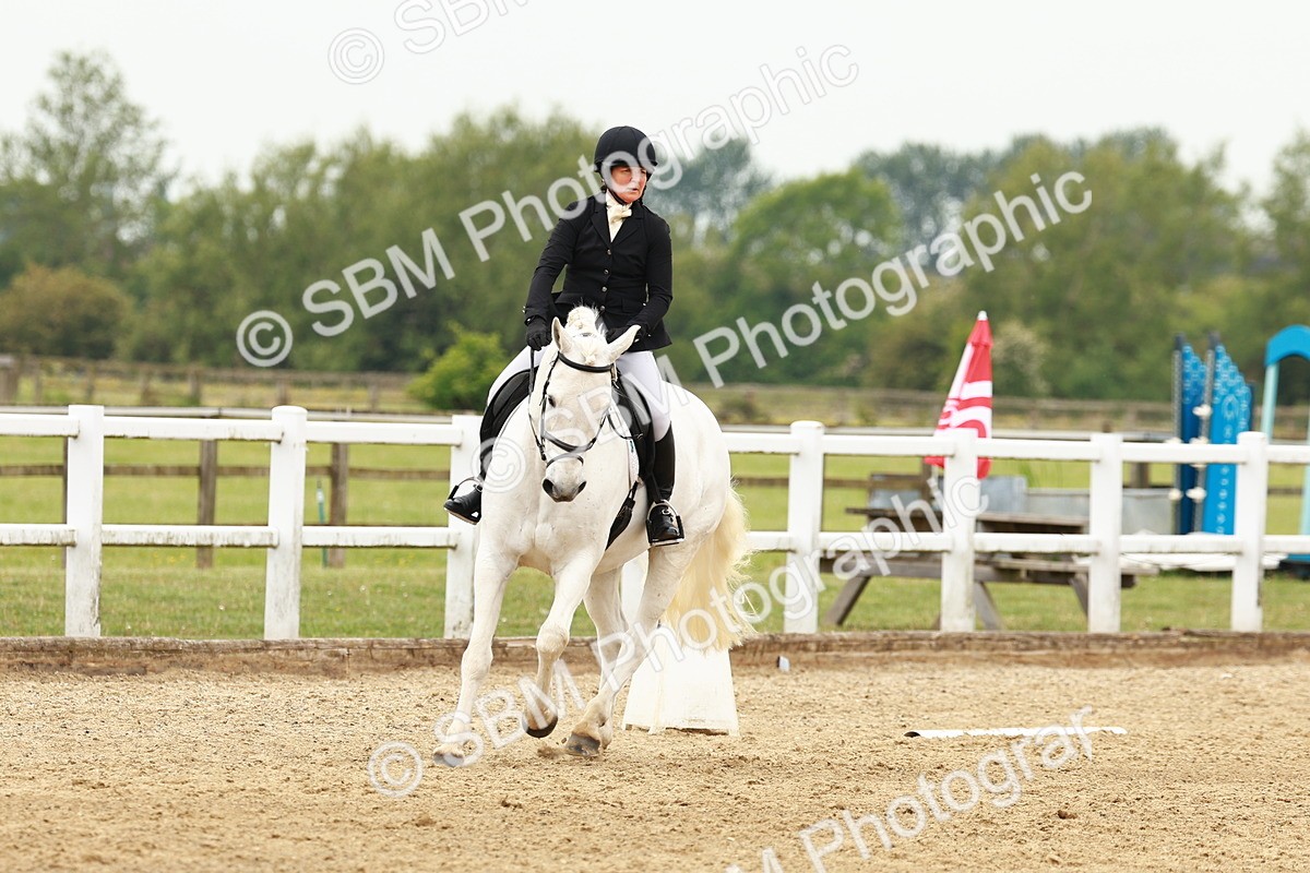 SBM_001101 - Class 6 - Novice 4