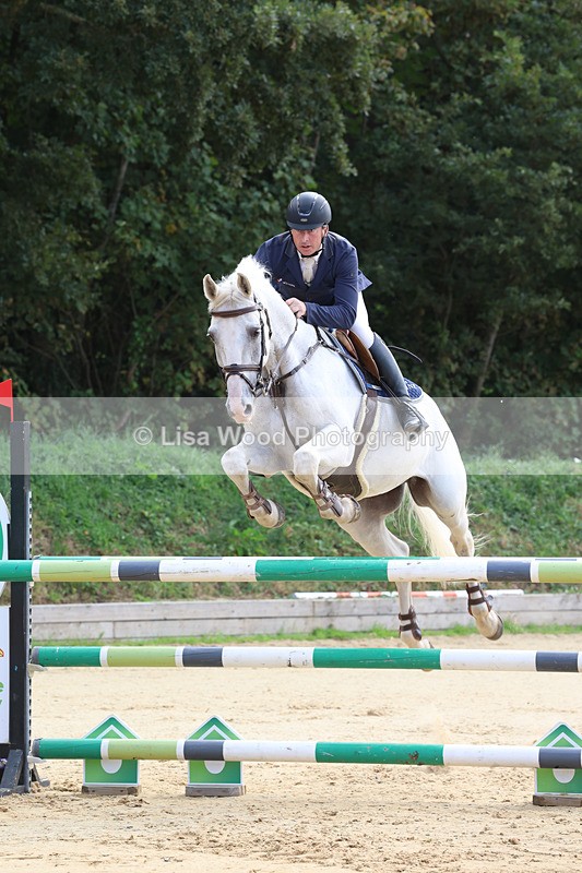 3E7A1822 - Class 9: Senior Foxhunter/1.20 open