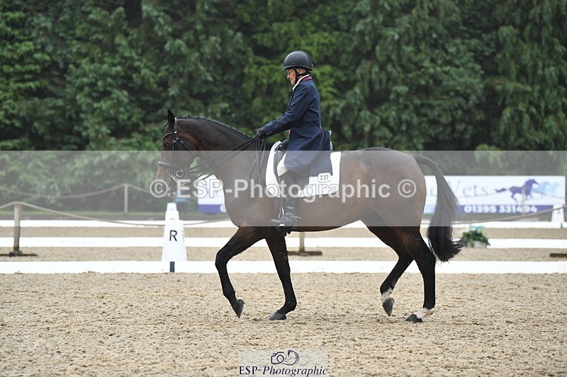 240720-142344-05606 - 237-Sue_Lanz-Wellshead_Foxtrot