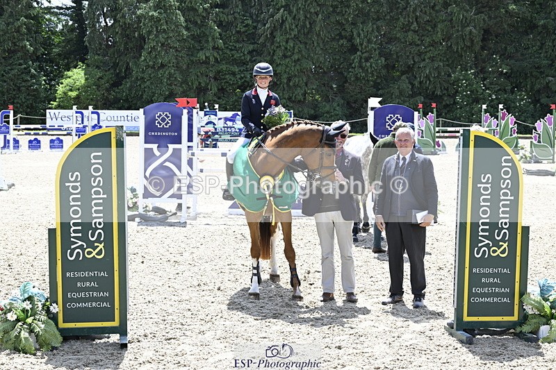 250525A-131659-17613 - Presentations Section B CCI 3 Star Long