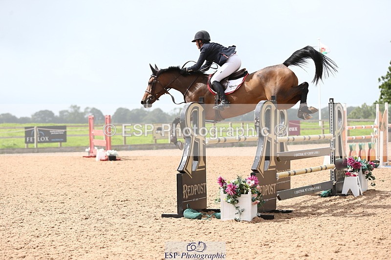 230812A-121208-08875 - Cls 32 Foxhunter