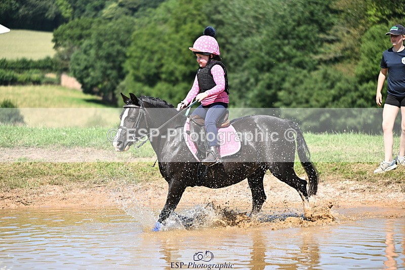 240729B-150240-03049 - Abbie's Group XC