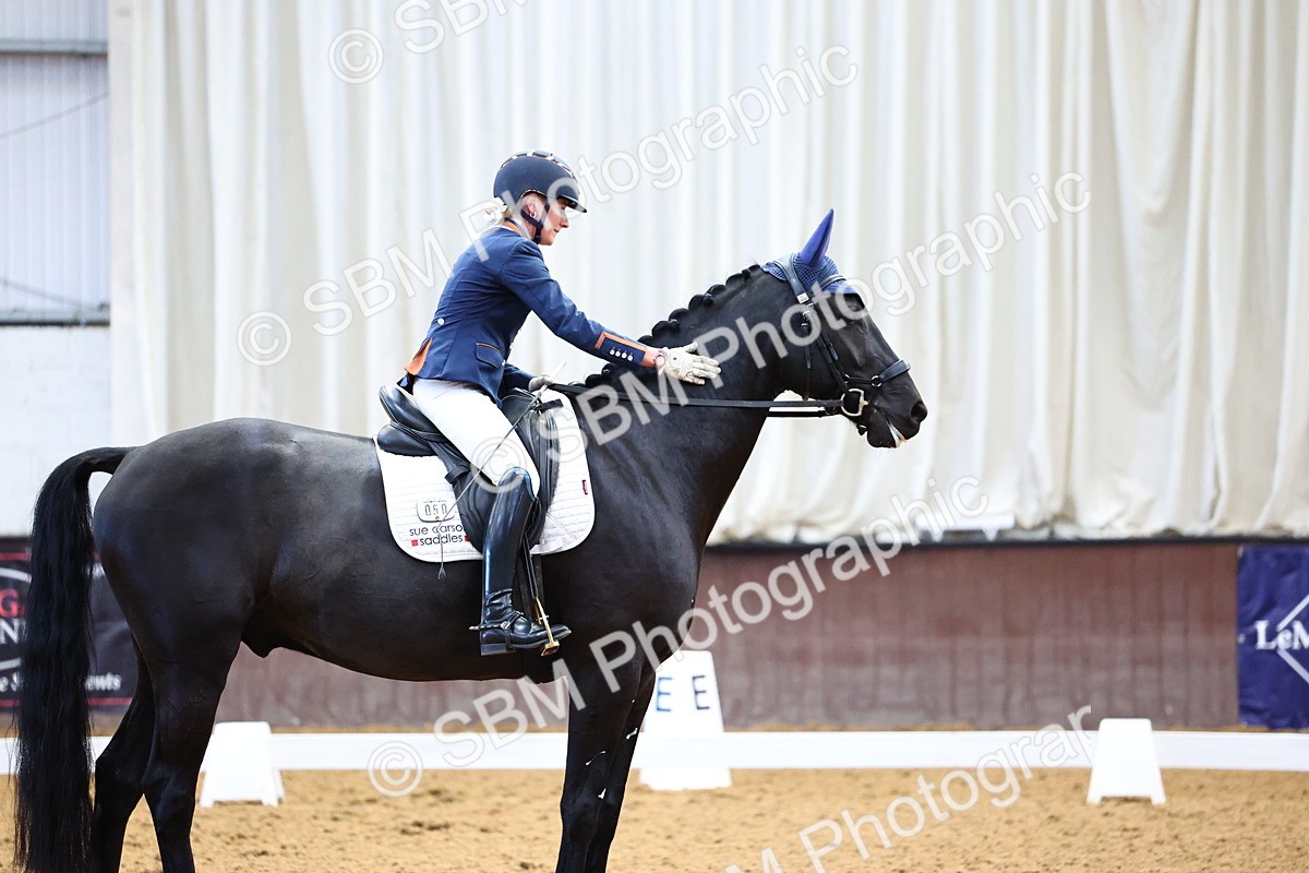 SBM_003864 - Class 14-15 - Novice 5 Novice 6