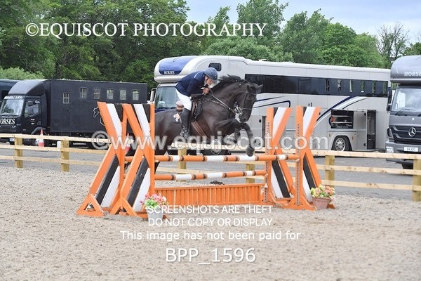 BPP_1596 - FRI CLASS 3 Senior Discovery/ 1m Open
