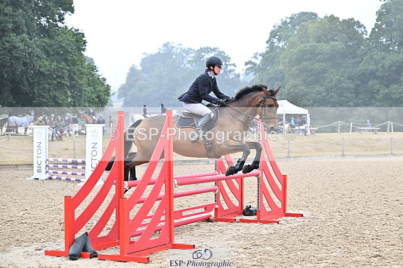 250830A-131759-06188 - Cls 22 95cm Amateur Quali